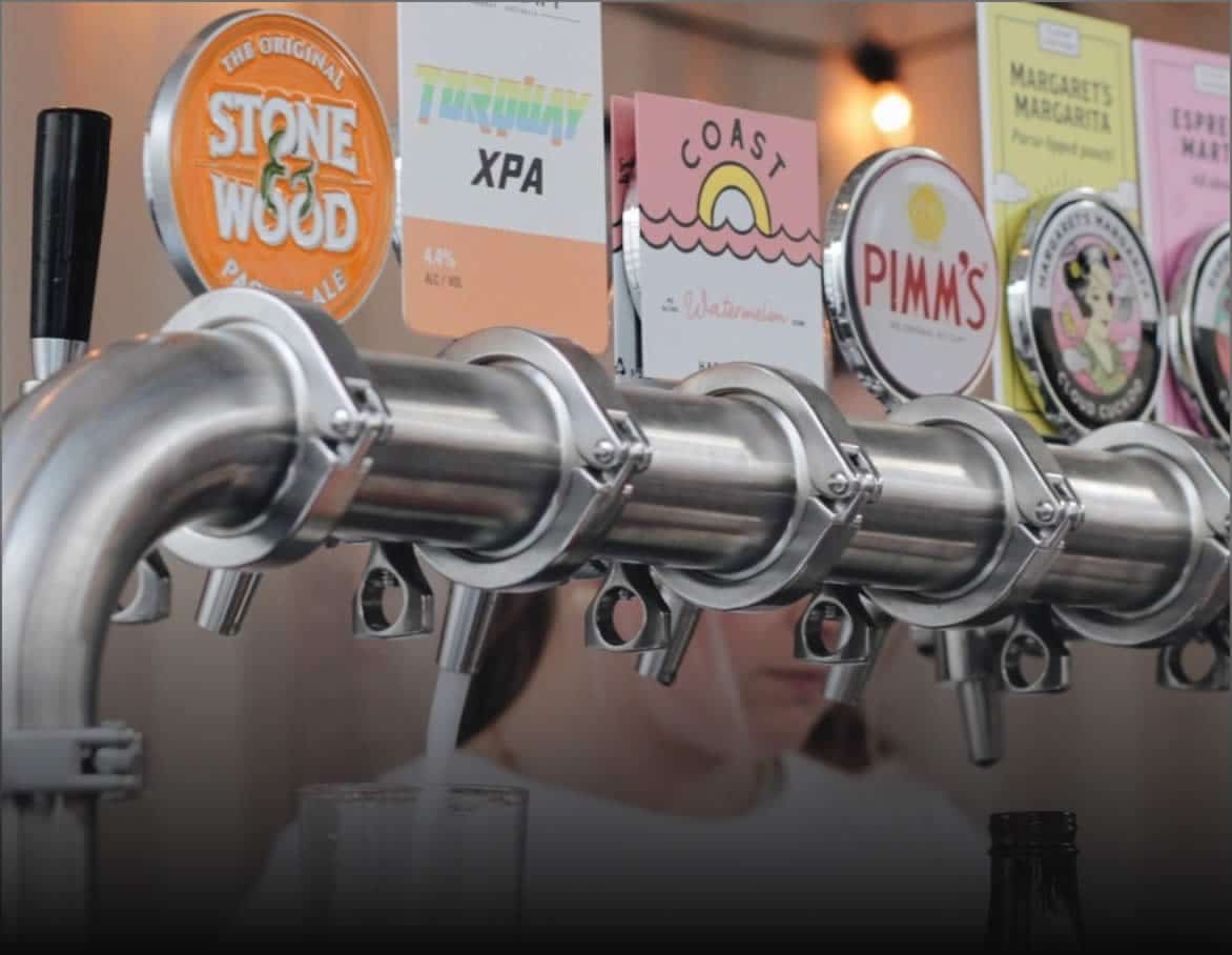 kegs-off-tap-draught-beer-hospitality-bar-cafe-restaurant_warnambool-bar@2x.jpg